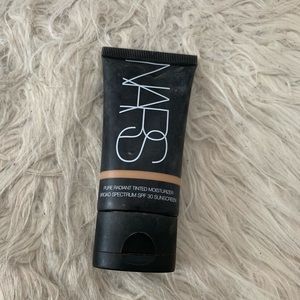 NARS tinged moisturizer 1.5